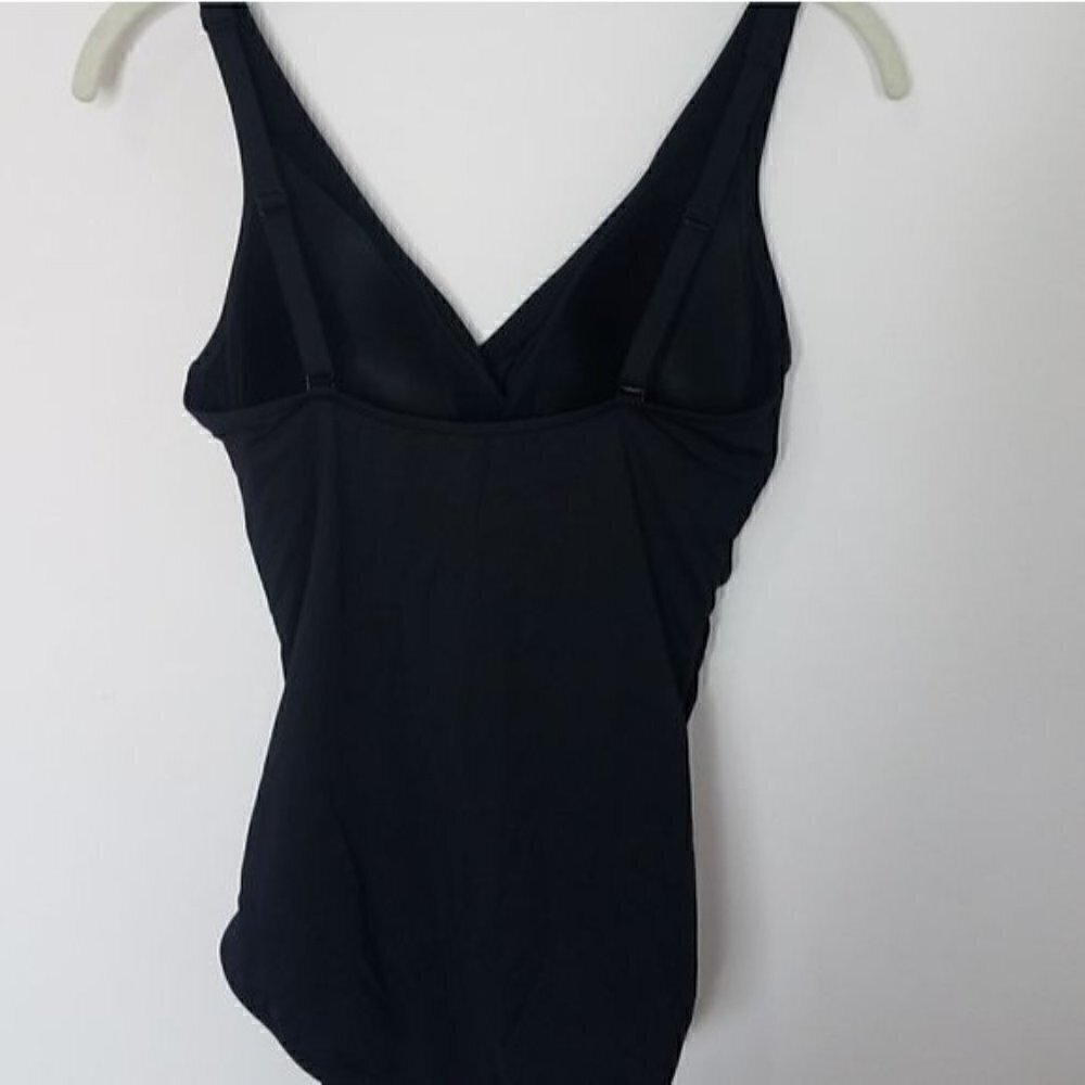 Sealevel Essentials Cross Front Multifit One Piece Black 6 NWOT - Picture 11 of 13